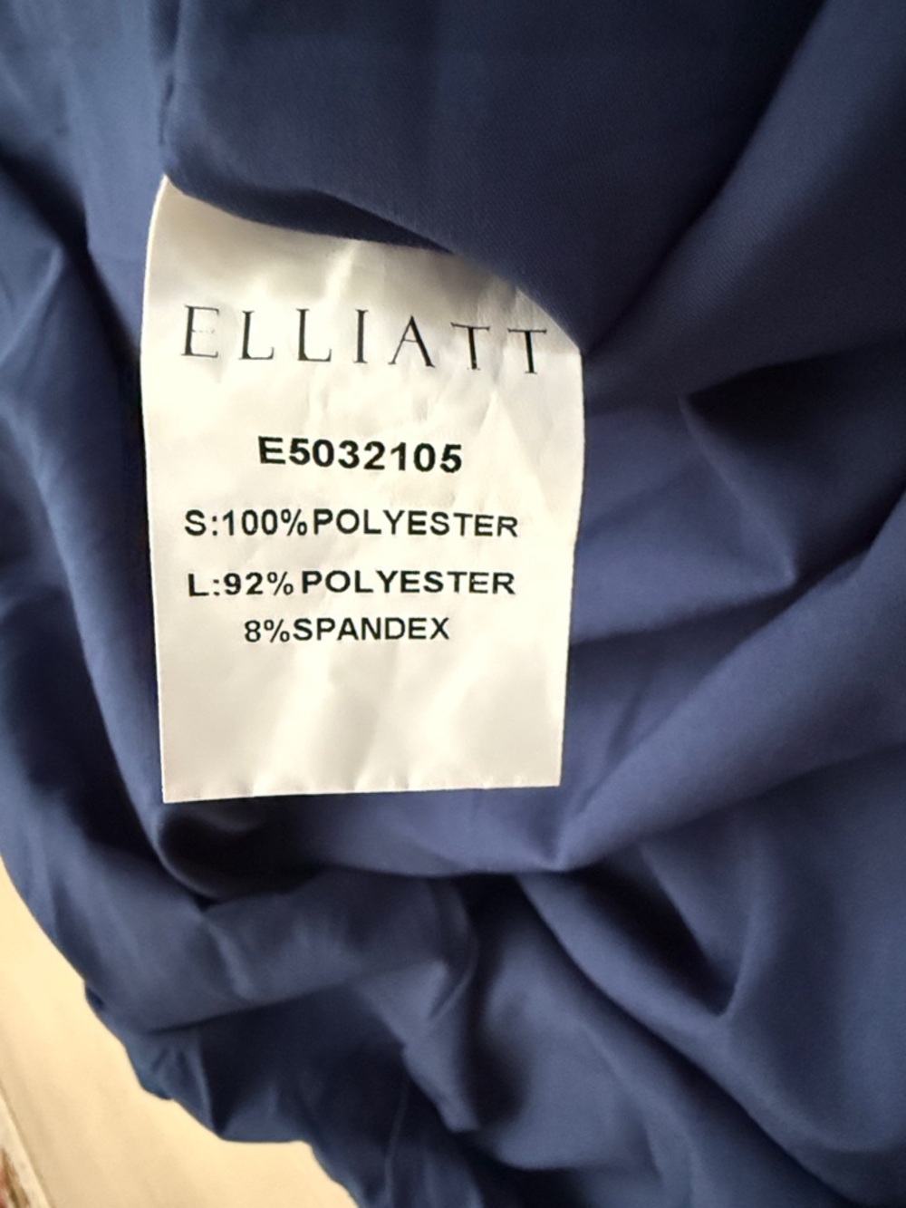 Elliatt Satin Cassini Sapphire Blue Ruched One-Shoulder Midi Dress - Picture 4 of 9